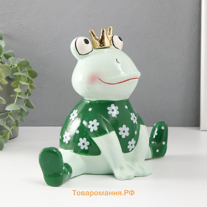 Фигурка керамика «Лягушонок в футболке с ромашками, в короне», 24.3×13.2×21.8 см